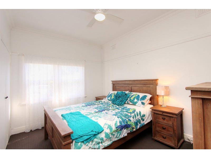 15 Hinkler Street, Mayfield NSW 2304