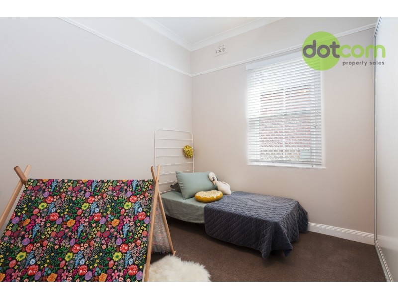 9 Villiers Street, Mayfield NSW 2304