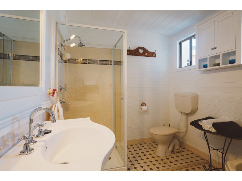 15 Ada Street, Waratah NSW 2298