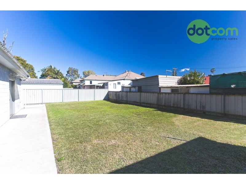 18 Platt Street, Waratah NSW 2298