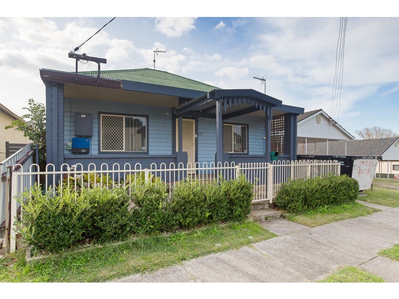 127 Flemming Street, Wickham NSW 2293