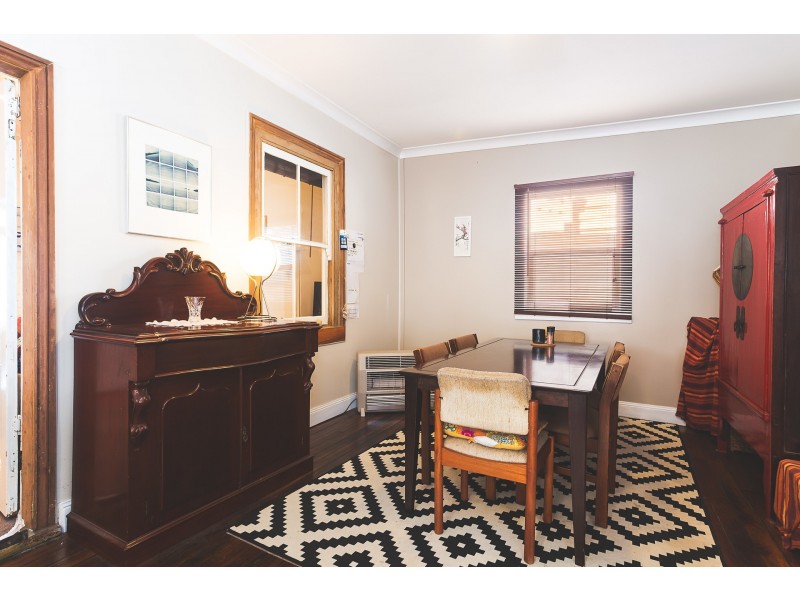 4 Dulling Street, Waratah NSW 2298