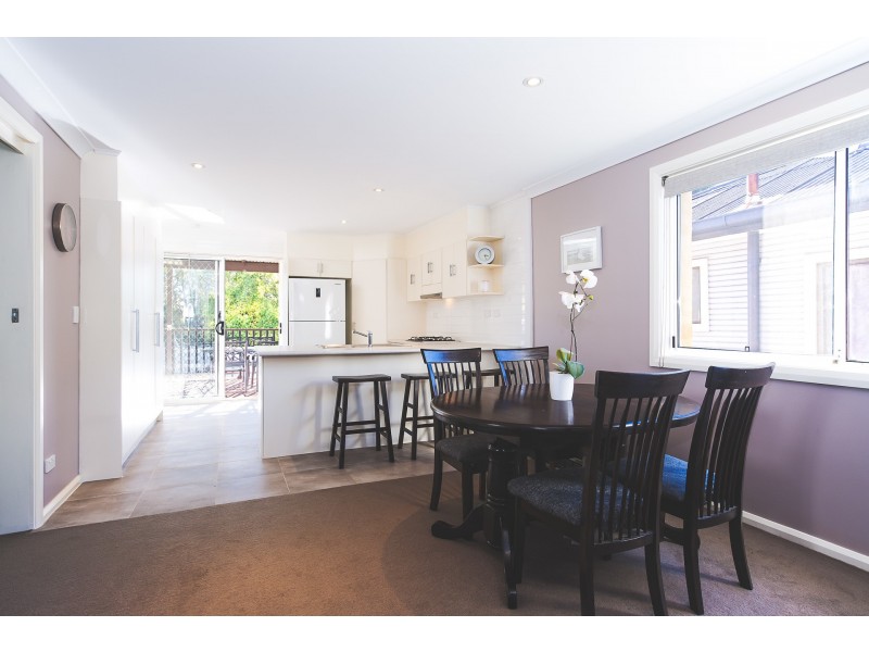 114 Woodstock Street, Mayfield NSW 2304