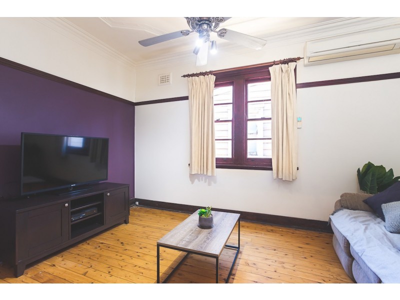 18 Baker Street, Mayfield NSW 2304