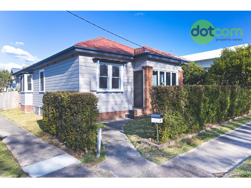 2a Fletcher Street, Georgetown NSW 2298