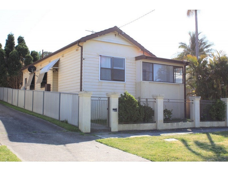 1 Arnold Street, Mayfield NSW 2304