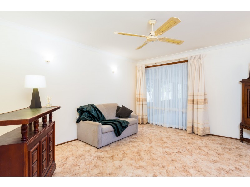 30 Pershing Place, Tanilba Bay NSW 2319