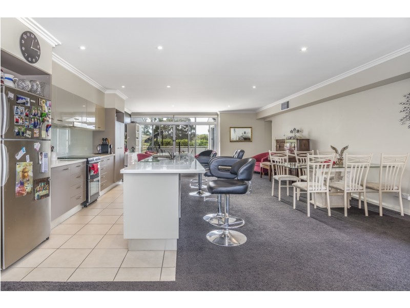 9/4-6 John Street, Warners Bay NSW 2282