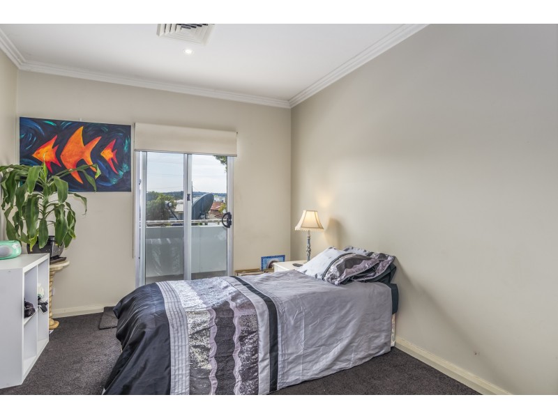 9/4-6 John Street, Warners Bay NSW 2282