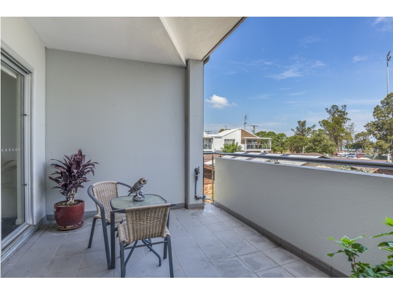 9/4-6 John Street, Warners Bay NSW 2282