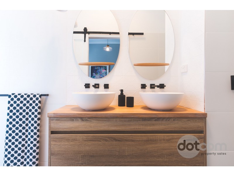 17 Vera Street, Waratah NSW 2298