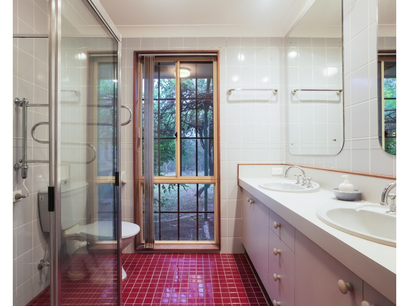 5615 George Downes Drive, Bucketty NSW 2250