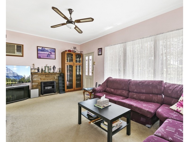 1 Fourth Street, North Lambton NSW 2299