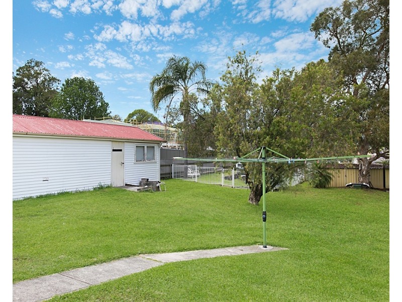 1 Fourth Street, North Lambton NSW 2299