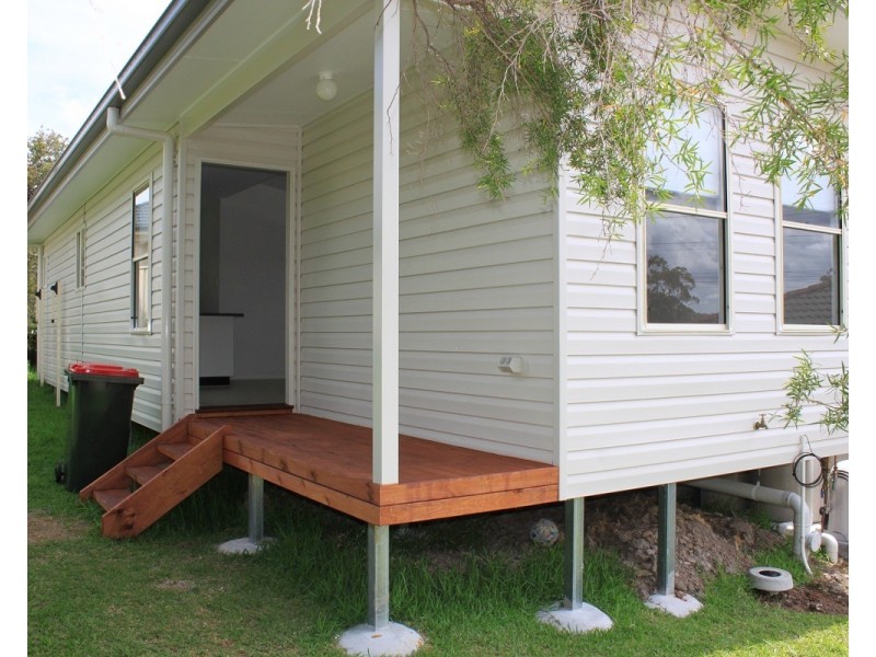 4a Cornus Circuit, Cameron Park NSW 2285