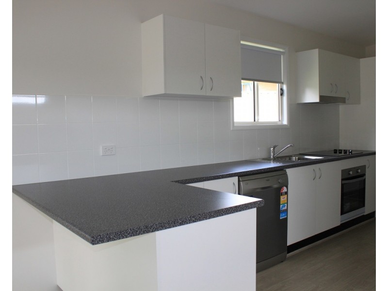 4a Cornus Circuit, Cameron Park NSW 2285