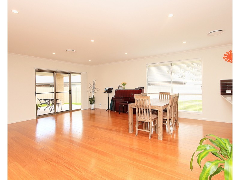 24 Cedar Cutters Crescent, Cooranbong NSW 2265