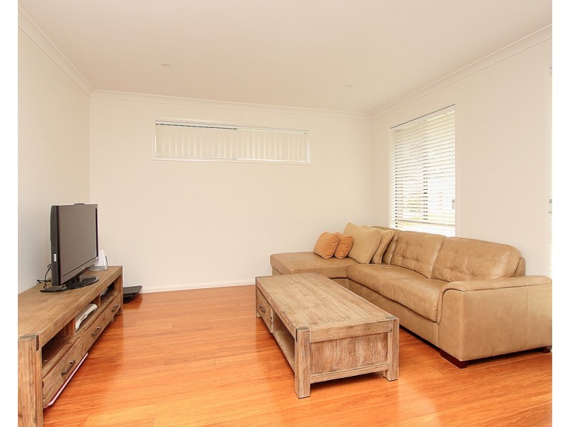 24 Cedar Cutters Crescent, Cooranbong NSW 2265