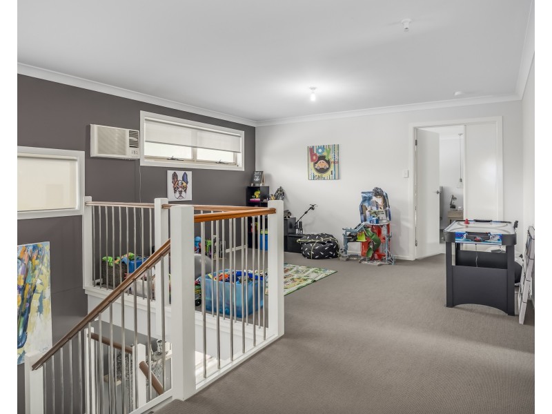 1 Ellis Close, Coal Point NSW 2283