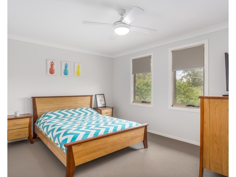 1 Ellis Close, Coal Point NSW 2283