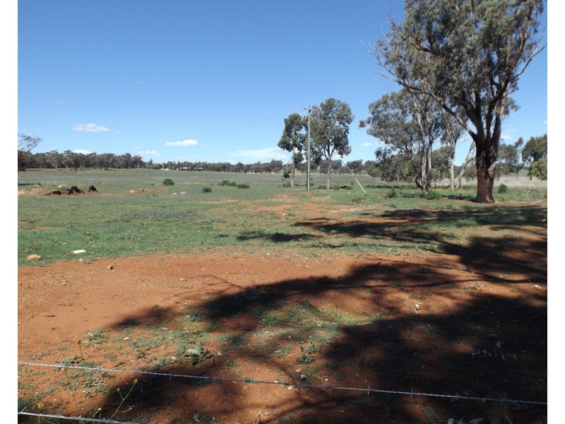 42R Whitewood Road, Dubbo NSW 2830