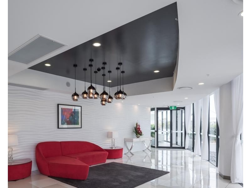 5 Harbour Side Court, Biggera Waters QLD 4216