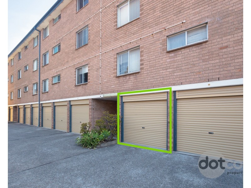 12/84 James Street, Hamilton NSW 2303
