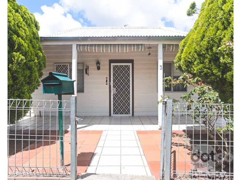 3 Robert Street, Jesmond NSW 2299