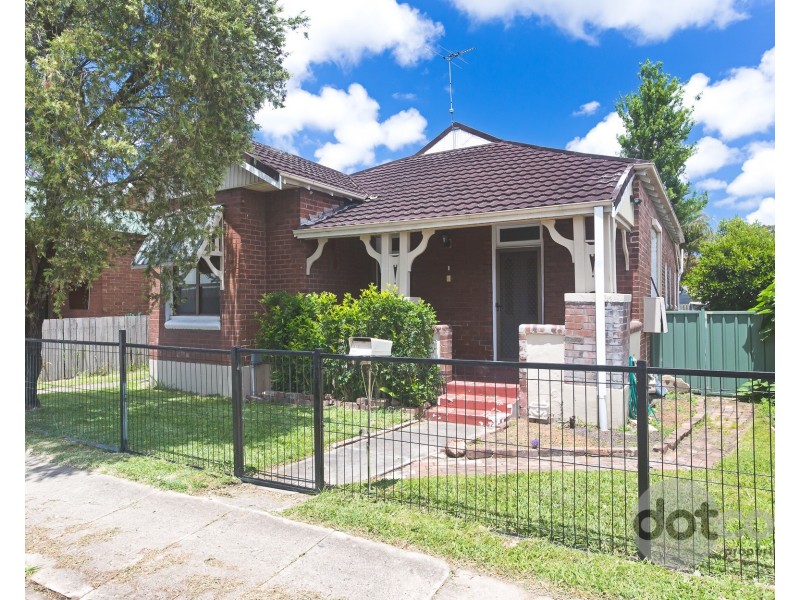 1 Sunderland Street, Mayfield NSW 2304