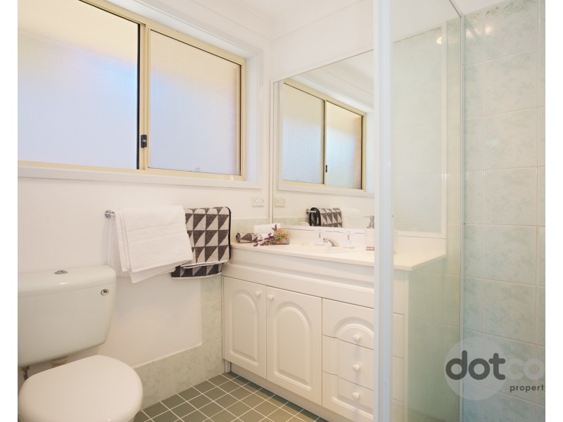 19 Bolton Close, Bolton Point NSW 2283