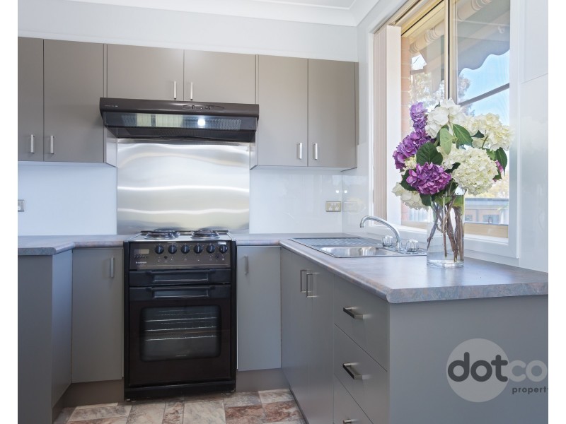19 Bolton Close, Bolton Point NSW 2283