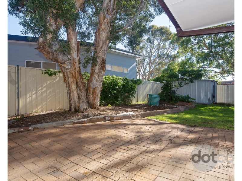 15 Summerland Road, Summerland Point NSW 2259
