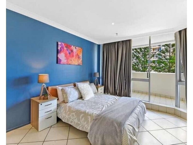 23/114 The Esplanade, Surfers Paradise QLD 4217