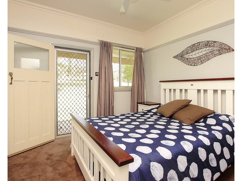 247 Freemans Drive, Cooranbong NSW 2265