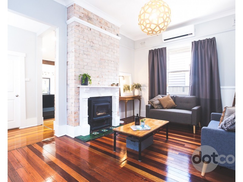 60 Roe Street, Mayfield NSW 2304