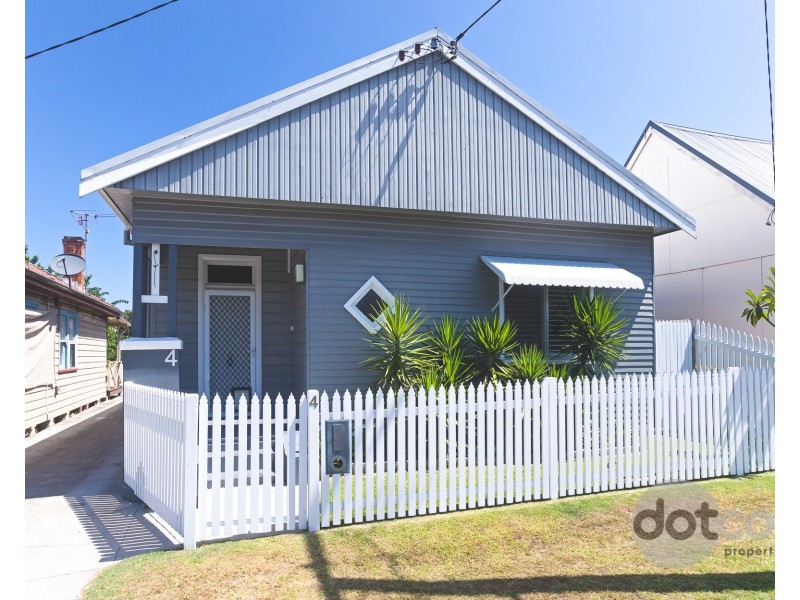 4 Smart Street, Waratah NSW 2298