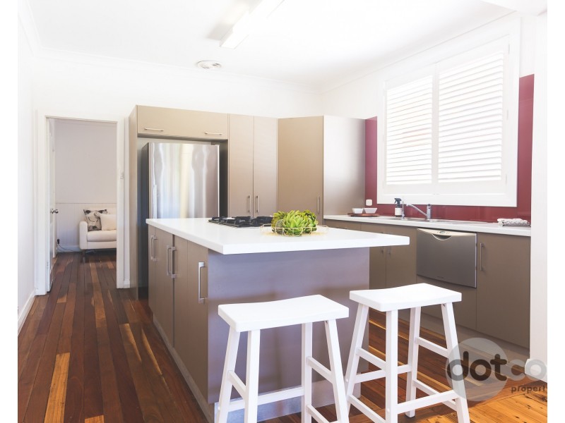 4 Smart Street, Waratah NSW 2298