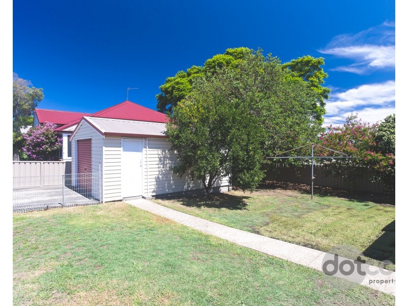 30 Lambton Road, Waratah NSW 2298