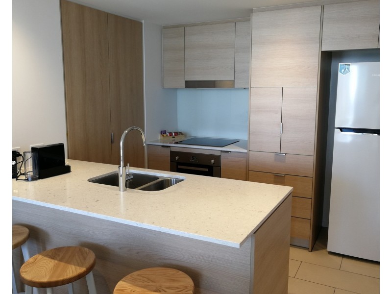 2303/2663 Gold Coast Highway, Broadbeach QLD 4218