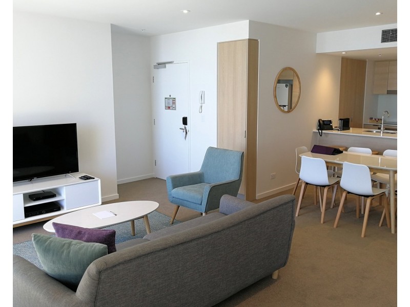 2303/2663 Gold Coast Highway, Broadbeach QLD 4218