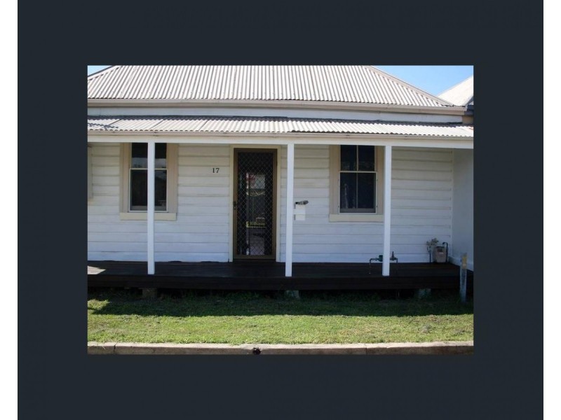 17 Edwin Street, Maryville NSW 2293