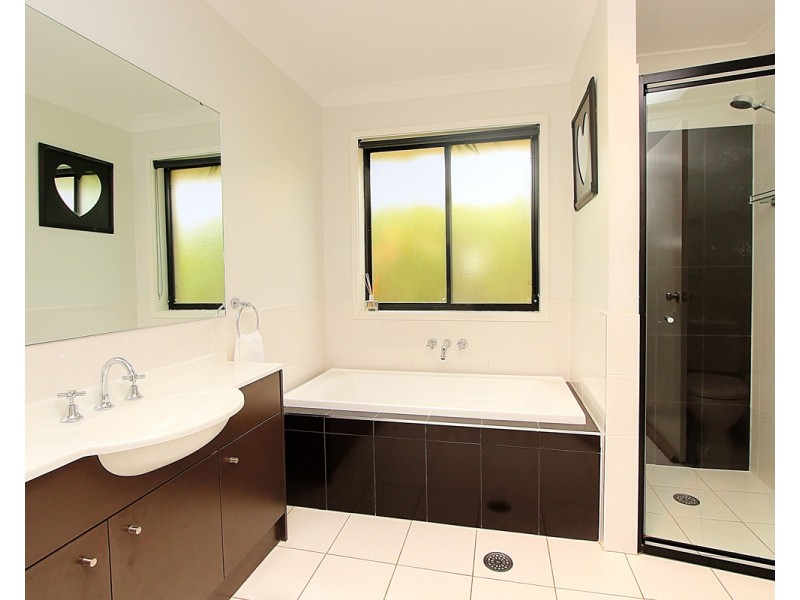 12 Dollarbird Lane, Cooranbong NSW 2265