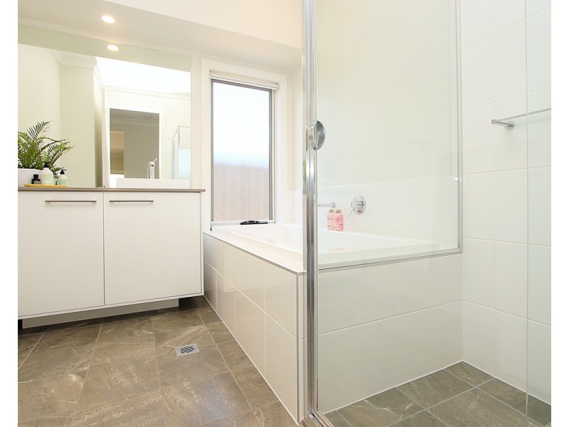 20 Courin Drive, Cooranbong NSW 2265