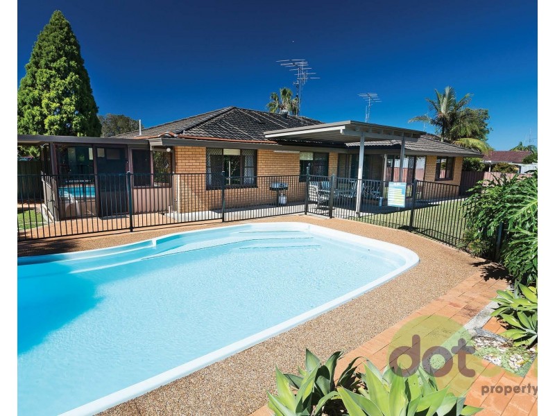 7 Endeavour Court, Forster NSW 2428