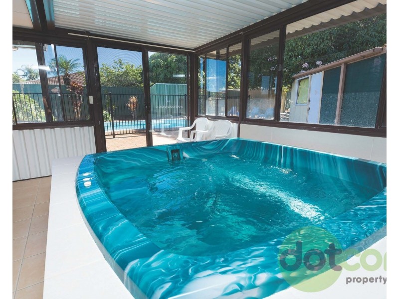 7 Endeavour Court, Forster NSW 2428