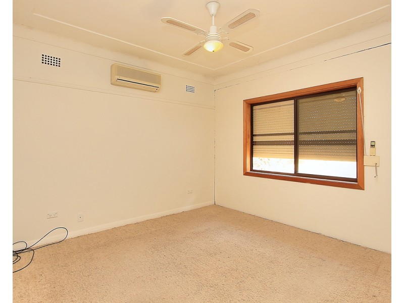 80 Lowry Street, Cardiff NSW 2285