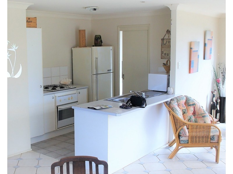 4 Wren Place, Hamlyn Terrace NSW 2259