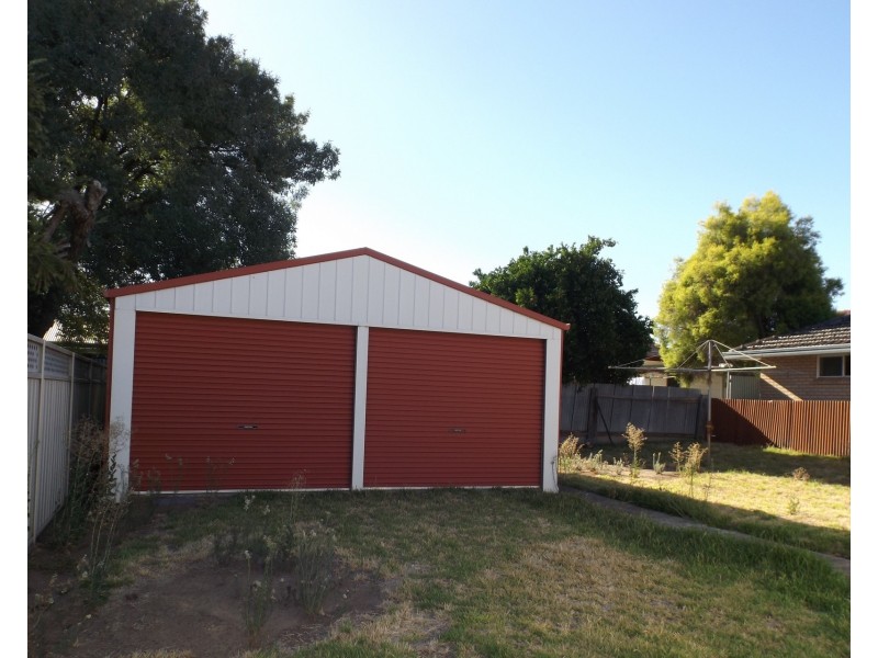 28 Lee Street, Wellington NSW 2820