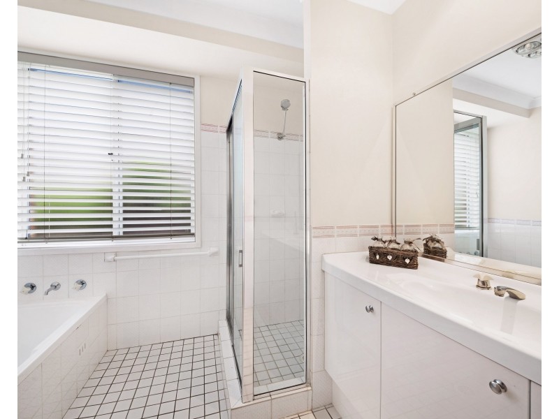 5 Graham Place, Kariong NSW 2250