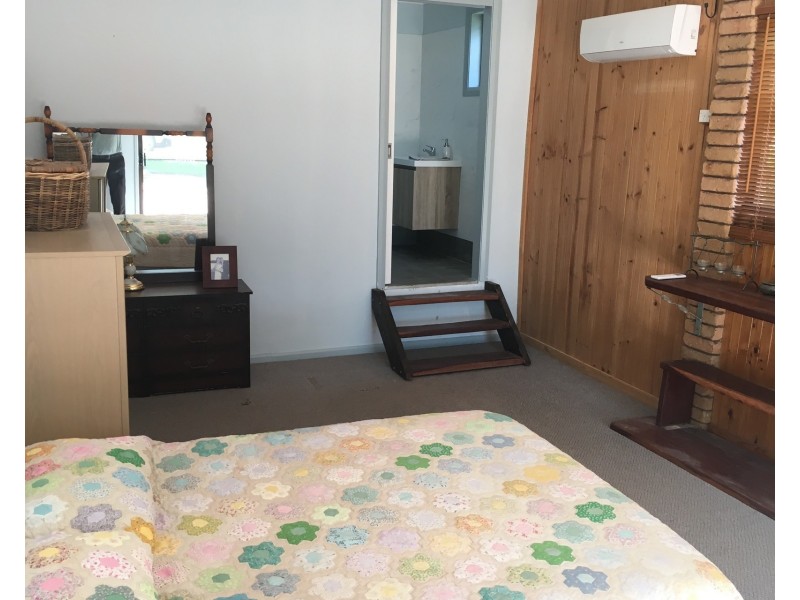 5R Basalt Road, Dubbo NSW 2830